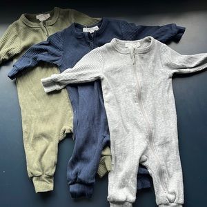 Petit Lem first zipper romper bundle